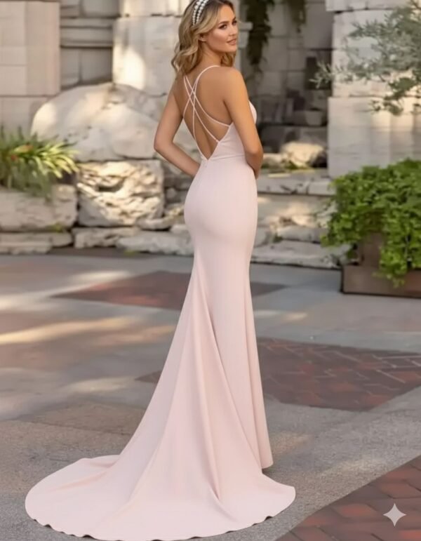 Vestido Espalda en tiras con cola para novia | ramvel - Imagen 4