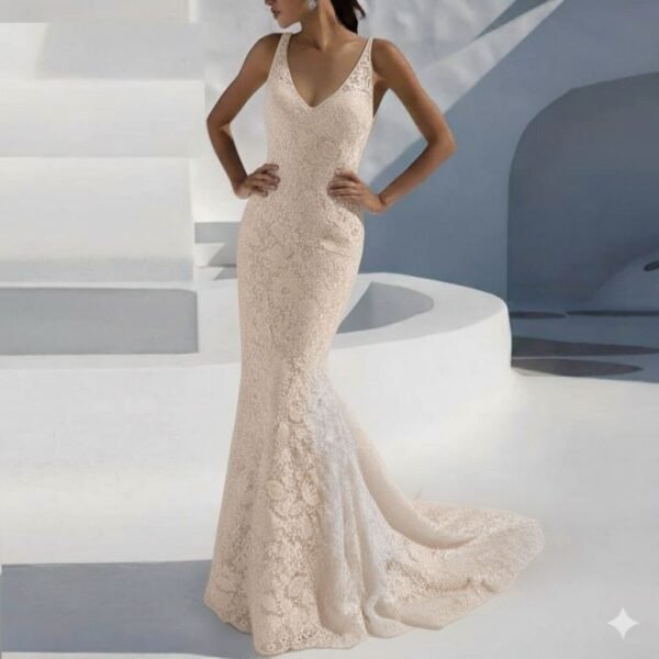 Vestido novia con cola y espalda descubierta - Imagen 3